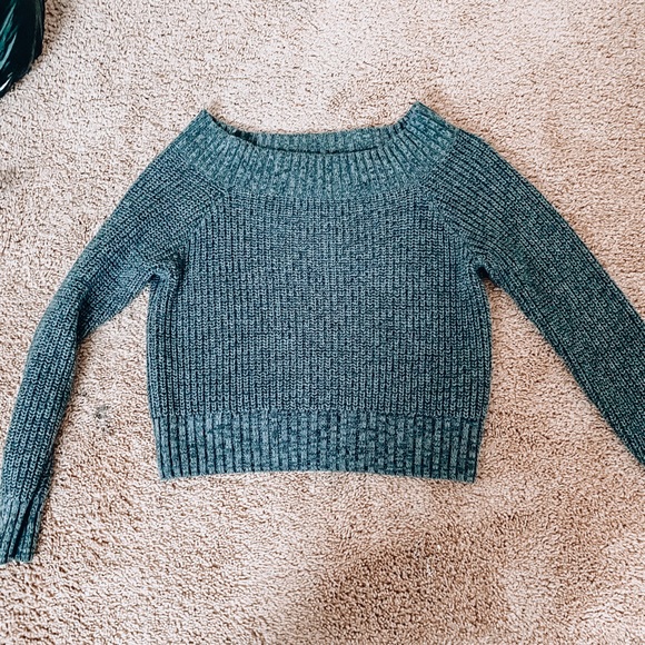 Hollister Sweaters - Hollister off the shoulder sweater ☆